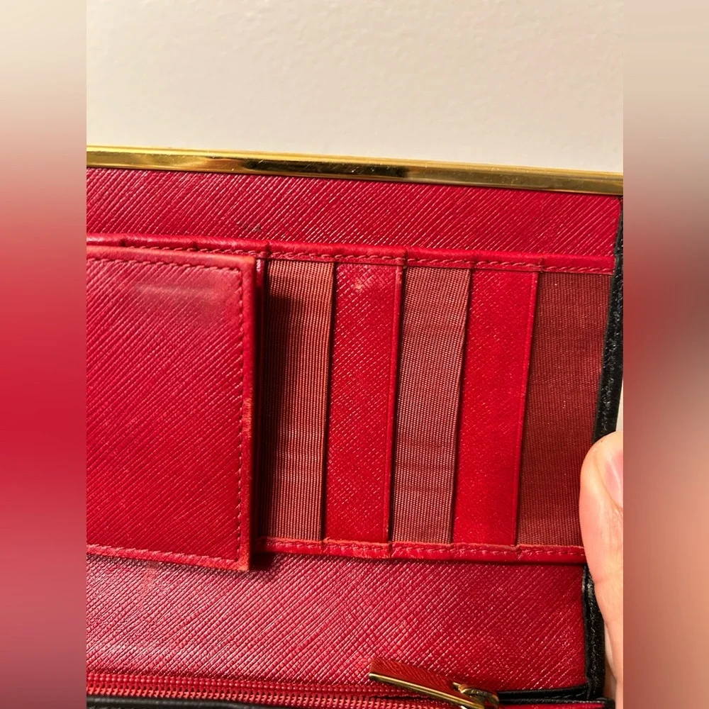 Salvatore Ferragamo Black Saffiano Leather Continental Gancini Long Wallet